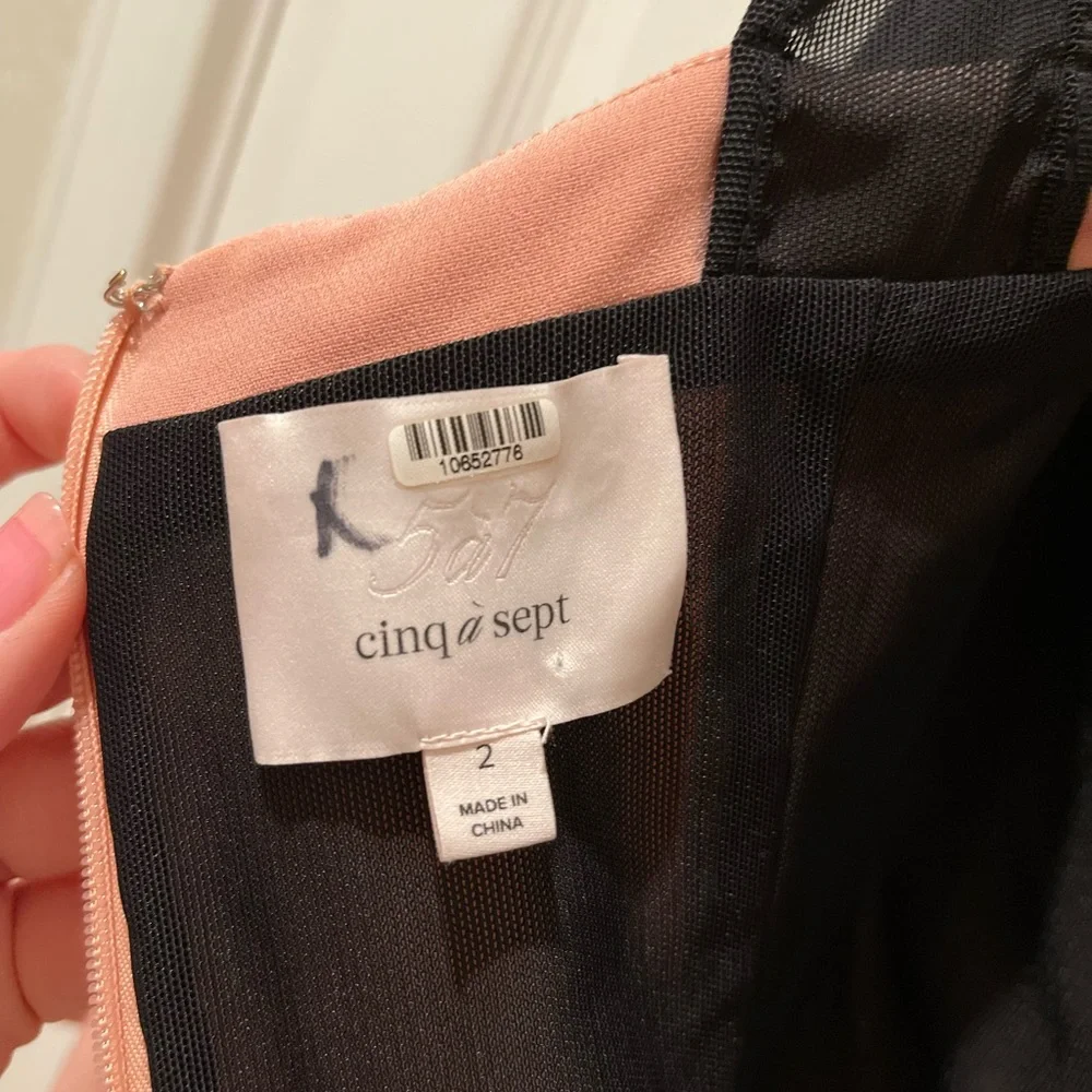 BLOGGERS FAVORITE Cinq a Sept Monroe Bloom Dress - Picture 9 of 9